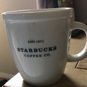 Meet your Posher, Levi